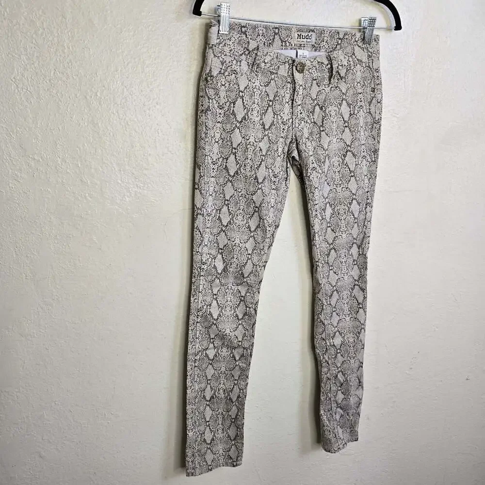 Mudd pre owned